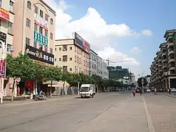 东凤街景