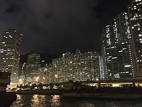 回望石塘咀夜景