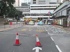 佔中後援會與人民力量金鐘添馬街街站