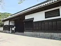 香川家長屋門