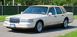 1997 Lincoln Town Car Executive