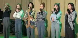 200423 에이프릴 (1)