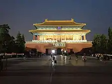 2013年的神武门夜景