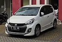 在印尼的2015–2018 Daihatsu Sirion 1.3 Deluxe（小改款）