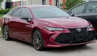 2019年豐田Avalon XSE (GSX50; 未改款, 加拿大)