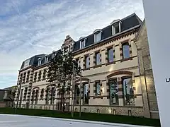 方济各会堂（法语：）