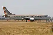 波音737-400