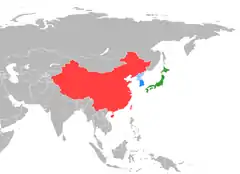 在东亚地图上标明中国大陸（红色）、日本（绿色）和韩国（蓝色）。