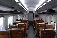 超級白兔號列車內的指定席車廂