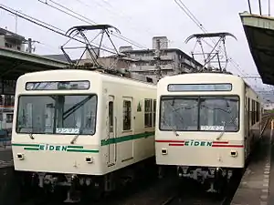 故事開始時的叡山電鐵叡山本線電車。