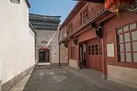 东院内大门和边厢