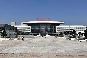 改建后的重庆北站南广场