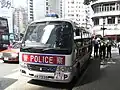 於2008年投入服務的警察機動部隊新款警察運員車，俗稱子彈頭。