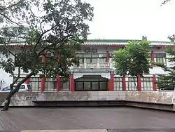 獻堂館