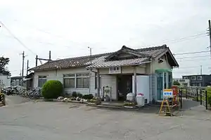 日岡車站