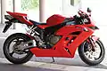 Honda CBR1000RR（英语：） sport bike