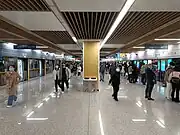 6号线与  9号线共用站台 (2023年4月)