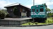 鍛冶屋線紀念館（鍛冶屋站 舊站舍）和KiHa30 69（2009年7月）