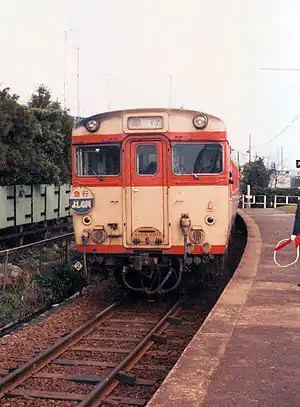 從小松島站出發的急行「吉野川」（1985年）