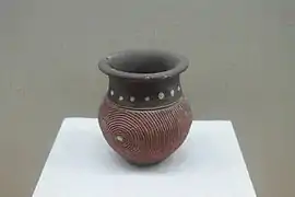 七里镇窑鼓钉纹罐，宋，1986年赣州七里镇窑出土