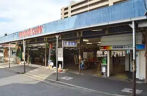 片原町站入口（2017年9月）