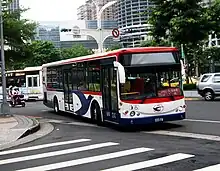 2012 KINGLONG KL6120U2右前方外觀