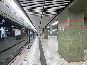 樂富站月台(2022年4月)