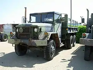 M35軍用卡車