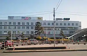 站前廣場與馬橋車站商場（2012年）