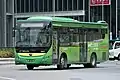 維澳蓮運首部引進的的宇通中巴，車隊編號由M001改為2001。