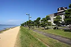 位於宍道湖岸邊的松江宍道湖溫泉區街道