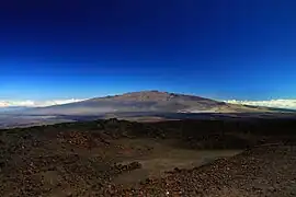 夏威夷岛茂纳洛亚火山之一的茂纳凯亚火山