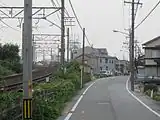 清洲線廢線遺址變為道路（左邊是名古屋本線）