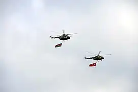 直升機飛越巴庫上空