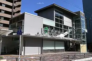 西口(2008年4月1日)