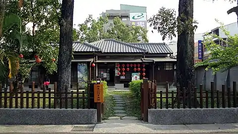 位於園區內的阿里山林業史館