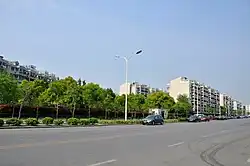 三林路望向东明路街道辖境一侧