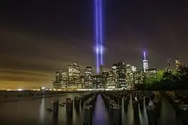 2014年,從布魯克林遙望的光之致敬