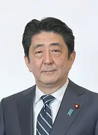 安倍晉三像。