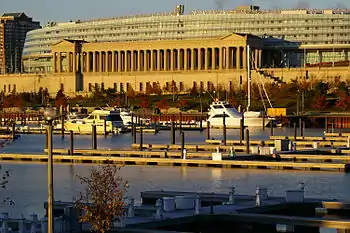 军人球场（Soldier Field）一景