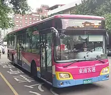 東南客運KKA-6561