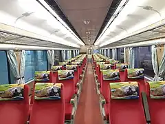 餐車改造車35SP32774號內裝