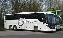 Scania汽車和海格客車合作由海格客車打造車身的Scania Touring系列，攝於英國