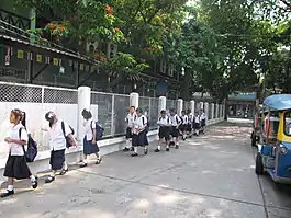 泰国曼谷的小学生