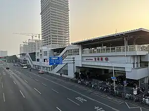 宝杨路站外观