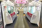 車内全景