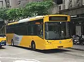 配以MCV Stirling車身的澳門新福利11米版丹尼士飛鏢SLF，於2005年投入服務，現時已全數退役（2019年5月）