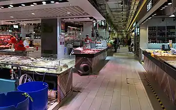 將軍澳市場魚檔及糧油凍肉店