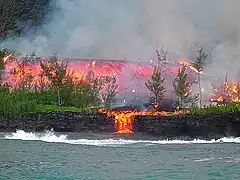 富爾奈斯火山岩漿流