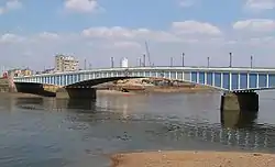 The current Wandsworth Bridge